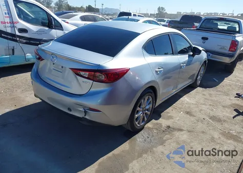 2018 Mazda Mazda3 Touring z USA, uszkodzony, nr VIN 3MZBN1V3XJM257858